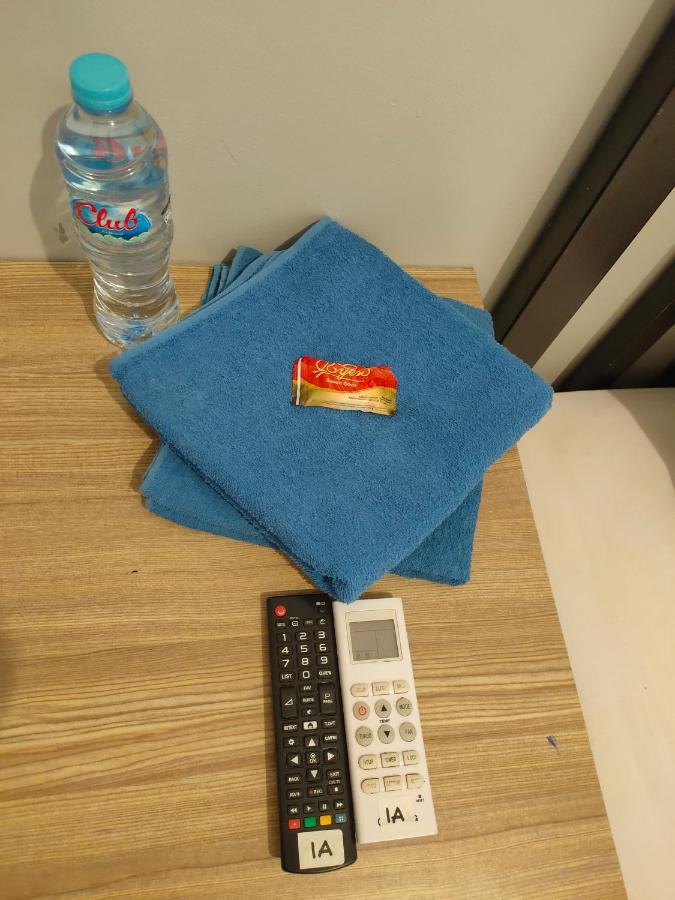 Hotel Syariah Tremigo Guesthouse Cirebon Buitenkant foto