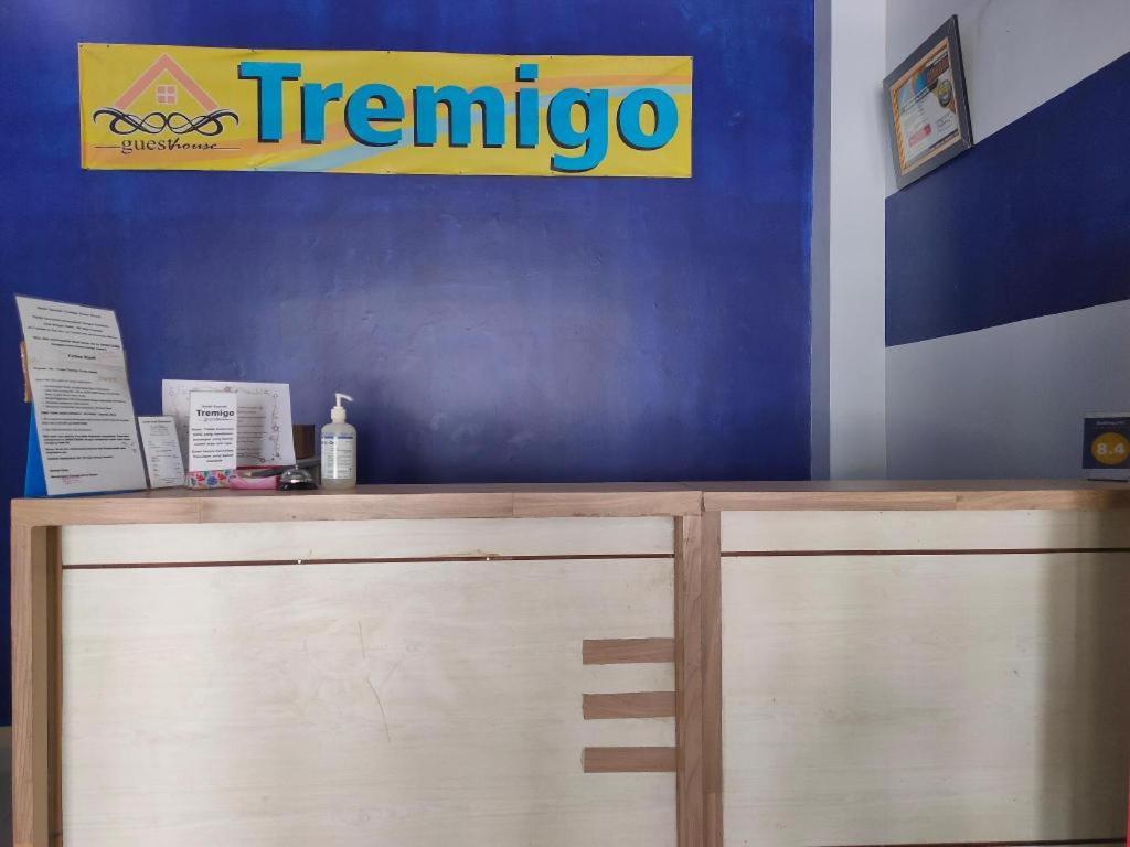 Hotel Syariah Tremigo Guesthouse Cirebon Buitenkant foto