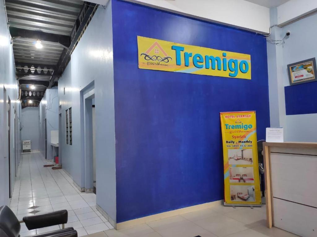 Hotel Syariah Tremigo Guesthouse Cirebon Buitenkant foto